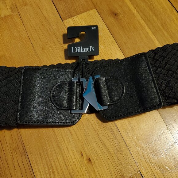 Dillard's Woven Cinch Belt - Picture 2 of 3